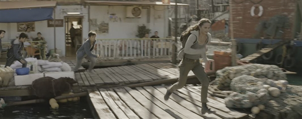 Alicia Vikander Screen-Worn Costume as Lara Croft in ''Tomb Raider'' -- With COA From MGM